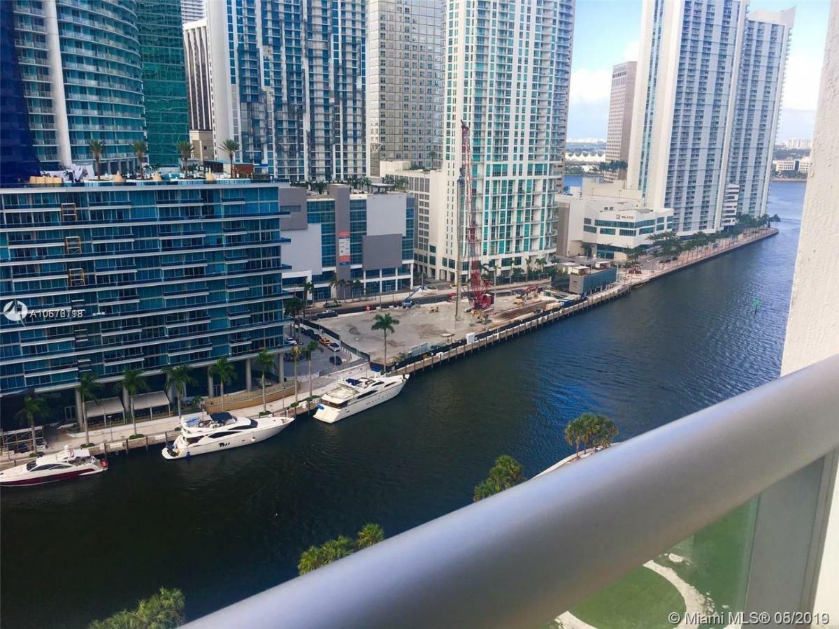 Apartment Icon Brickell