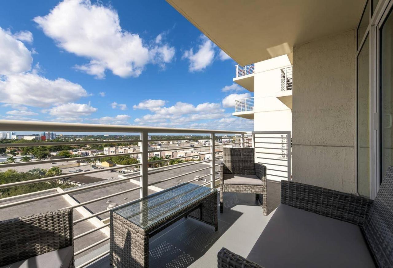 Apartment Modern 1 Bedroom Midtown With Free Parking *