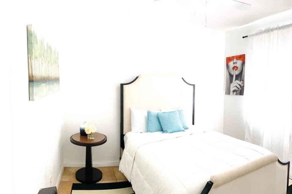 Xanadu Villas - 3 Bedroom House Or 2 Bedroom * Miami