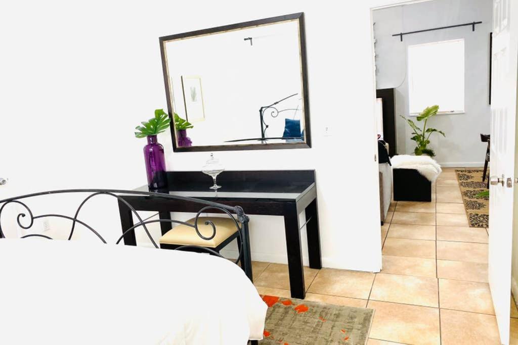 Xanadu Villas - 3 Bedroom House Or 2 Bedroom Miami