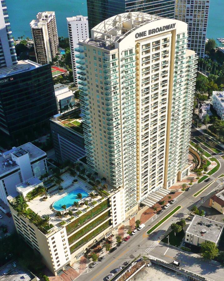 Dharma Brickell At One Broadway 4*