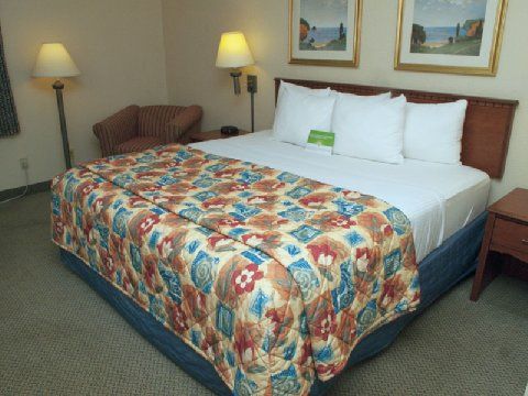 La Quinta By Wyndham Miami Airport East Hotel 3*