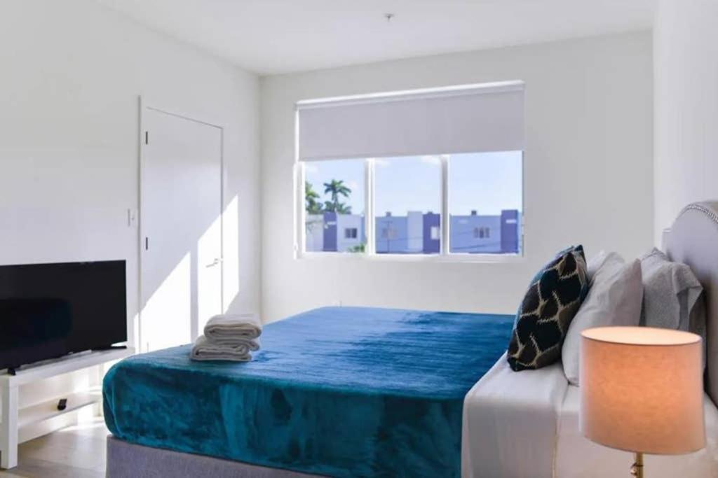 Outstanding Townhouse 18 Min From The - Th2 Holiday home