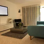 Explore Wynwood 2Bedrooms And Free Parking