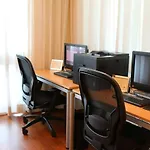 Stunning 12Th Floor Studio In The Heart Of Grove