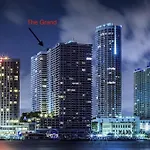 Magic City! Water And Park Views!