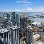 Modern 29Th-Floor In Downtown City Views, Pool, And Gym Access