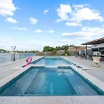 Miami Lakefront Paradise Heated Pool 5 Beds