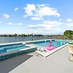 Miami Lakefront Paradise Heated Pool 5 Beds
