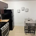 Miami Central Rest Pad For 2