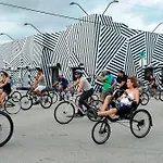 Miami International Hostel - Airport - Downtown- Wynwood - Little Havana Women Only Rooms - Men Only Rooms - No Mix Dorms
