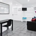 Miami Designer Apartment Unit 4