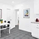 Miami Designer Apartment Unit 4