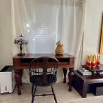 Private Rooms At Miami Centrally Located With Free Parking