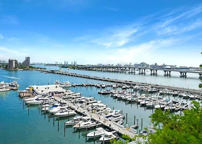 Magic City! Water And Park Views!
