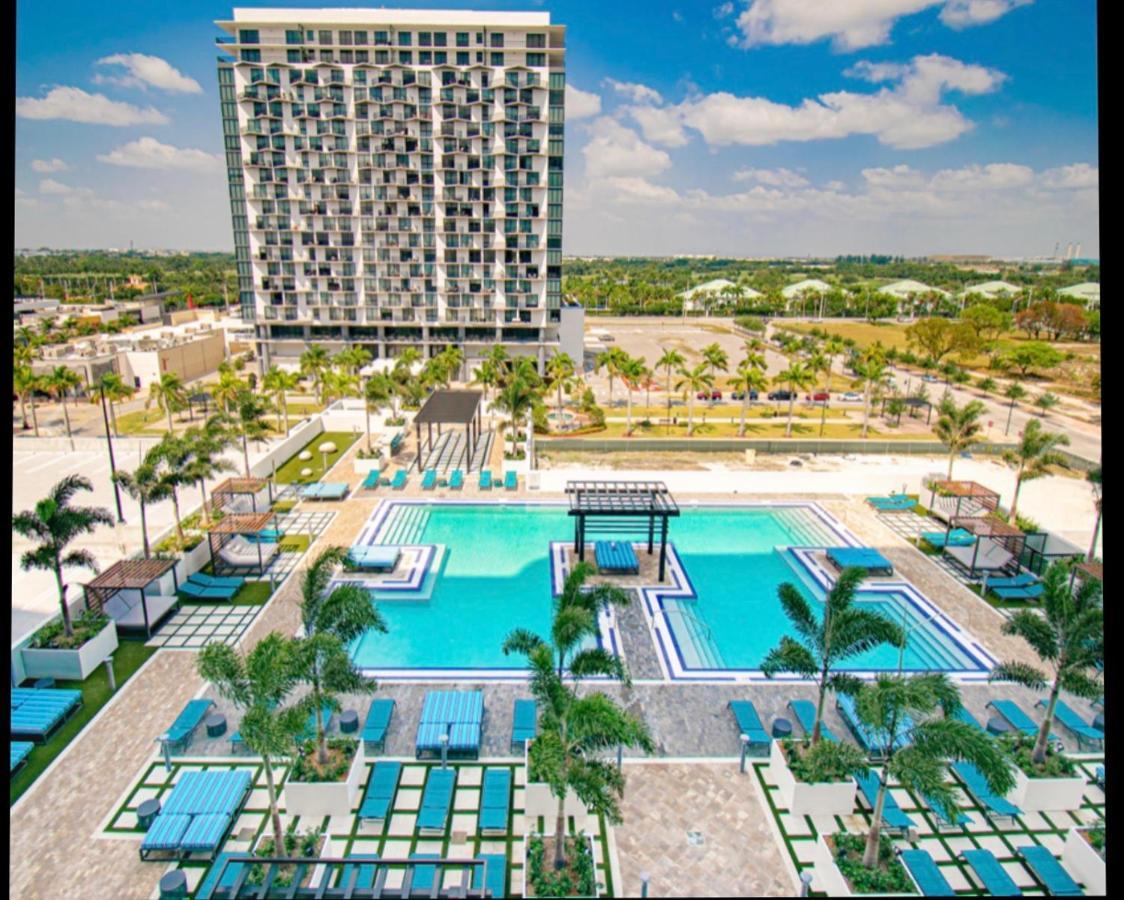 5350 Park * Miami