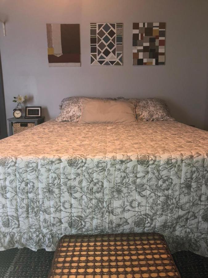 Private Steps From Calle 8 Miami