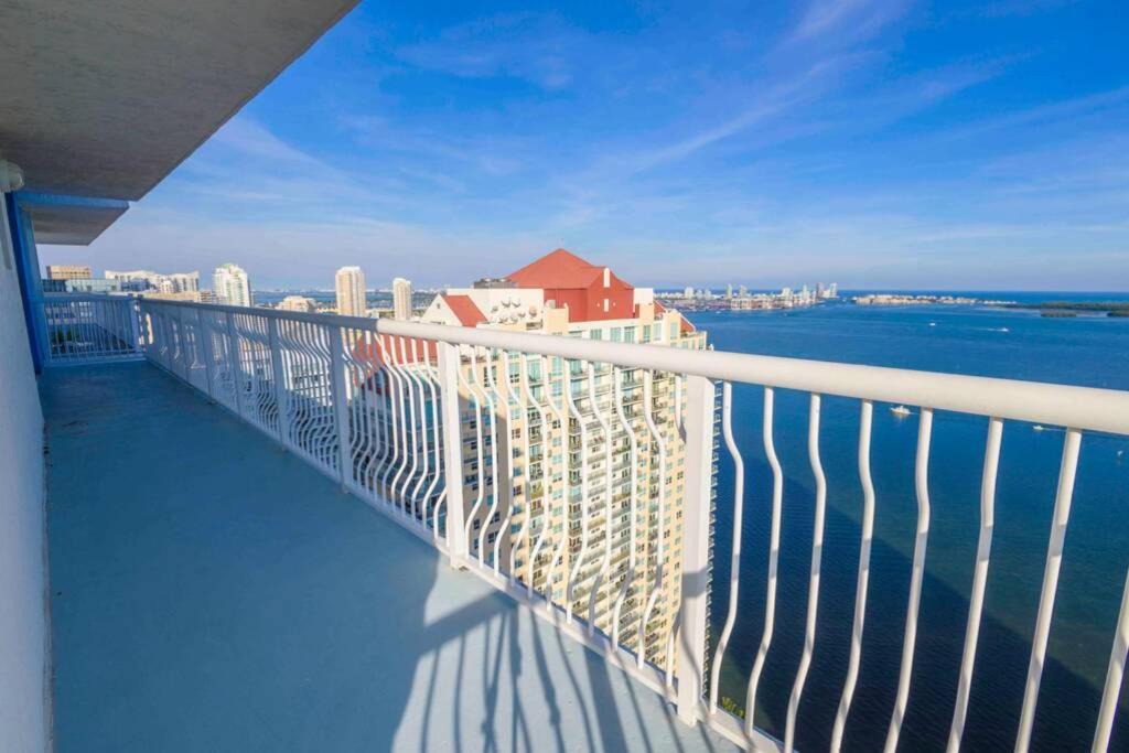 Stunning 2br Penthouse Brickell/direct Oceanview!! Miami