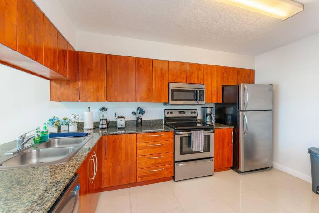 Stunning 2br With Ocean View At Brickell, Free Parking *