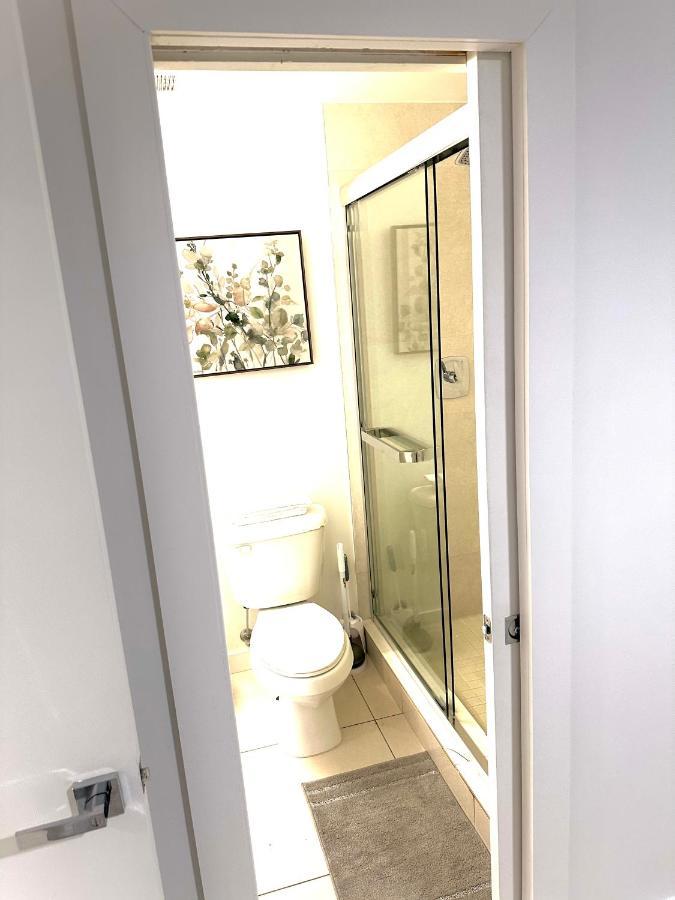 Minutes From South Beach Apartment