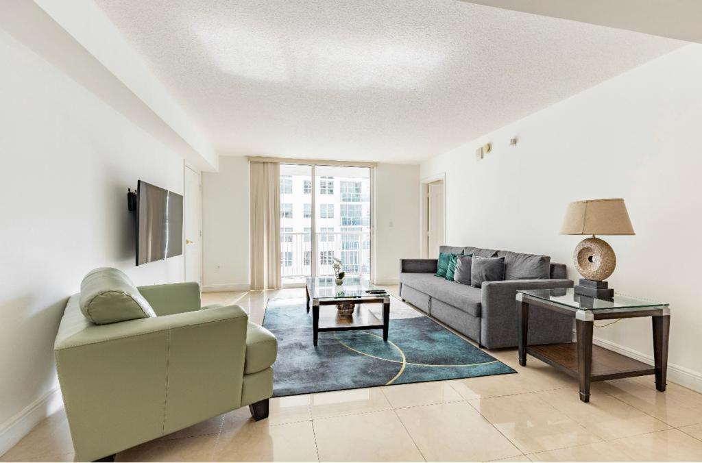 Two Bedroom Oceanview In Brickell * Miami