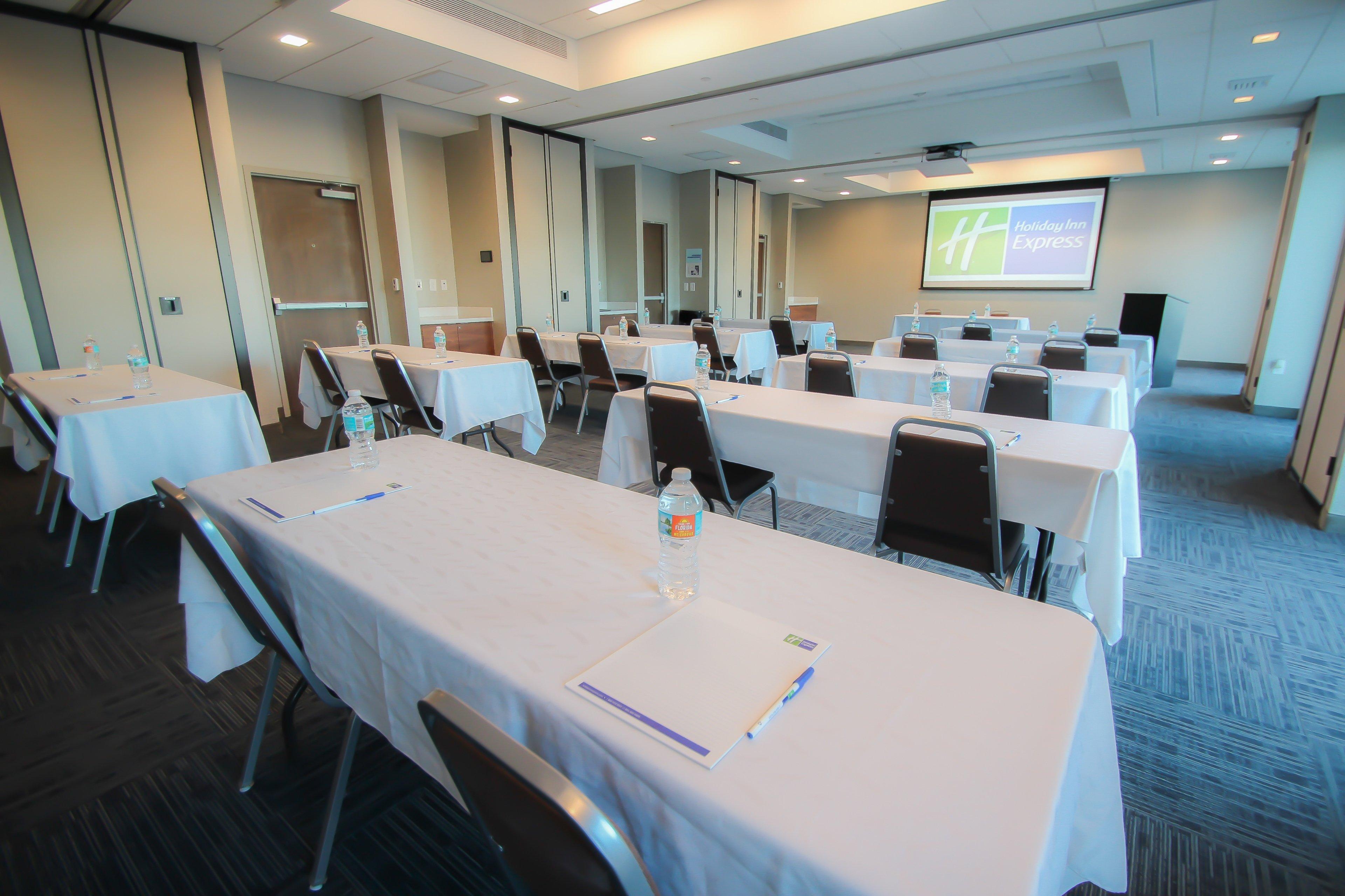 Hotel Express & Miami Airport East By Ihg
