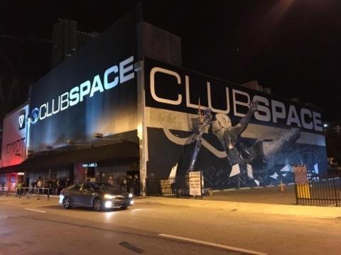 Hostel On A Budget - Free Dinner -coffee - Tea - Every Day-female Only Dorms - Men Only Dorms - Under New Management Miami