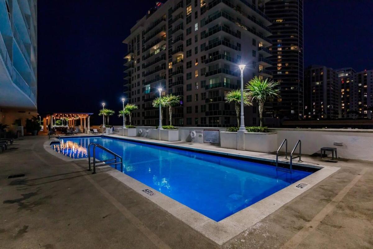 Bnb Hyperion - Luxe 3b W City & Ocean Views * Miami