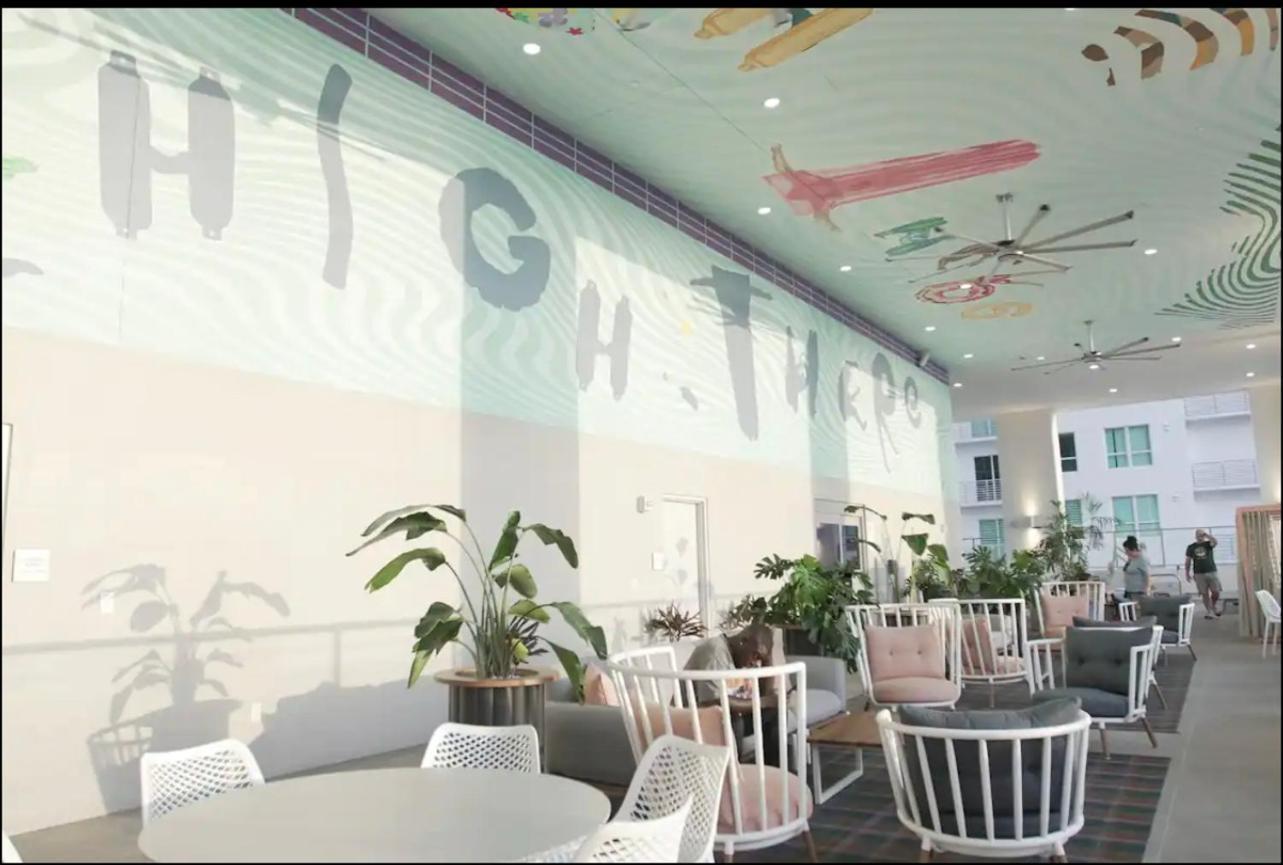 Downtown Hotel 4*