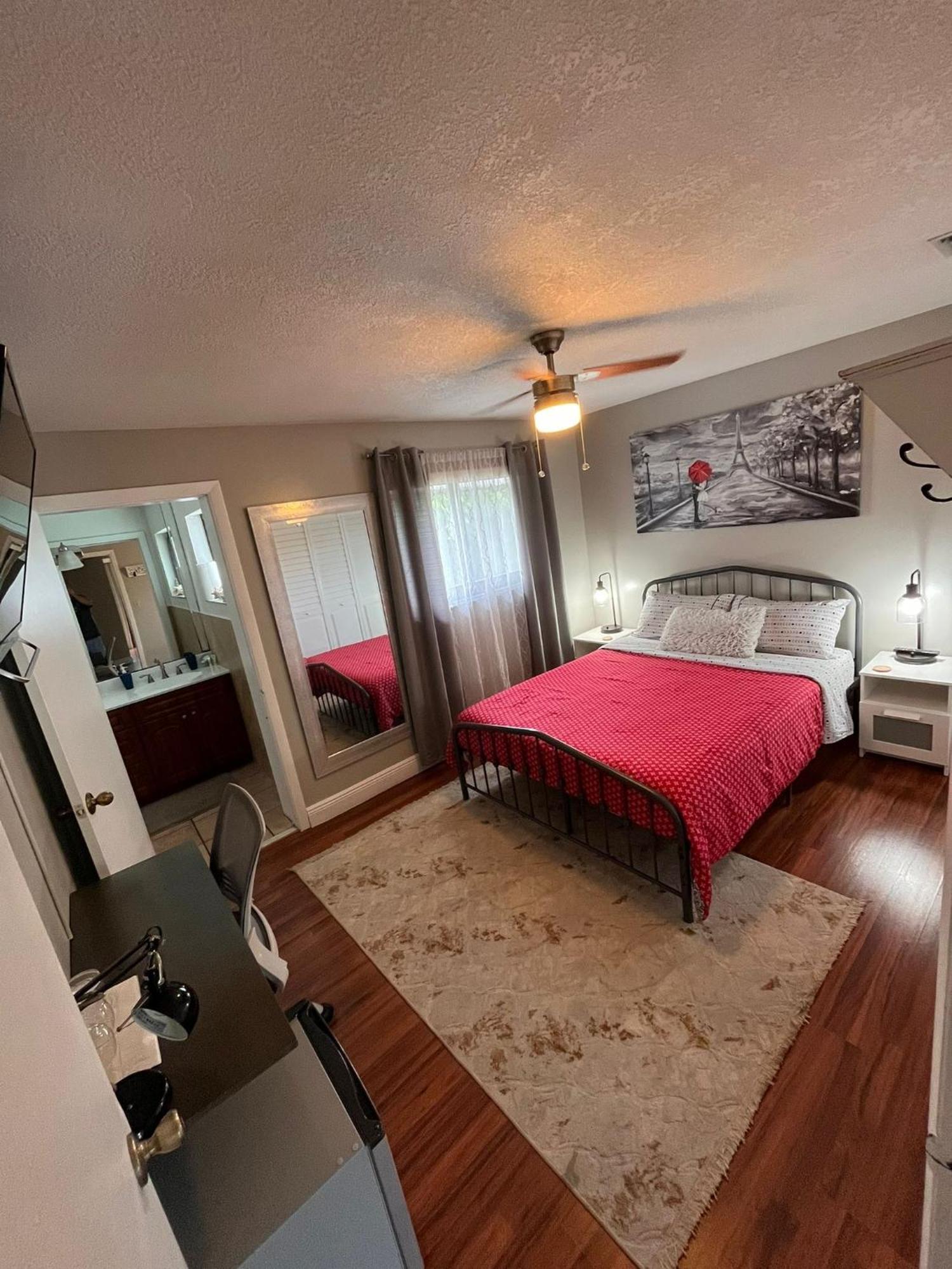 Spanish Style House - Free Parking * Miami