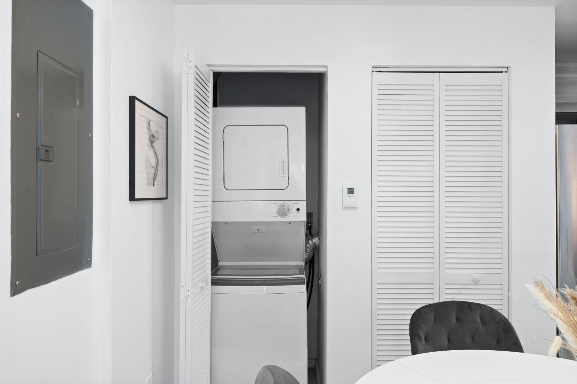 Modern In Edgewater *
