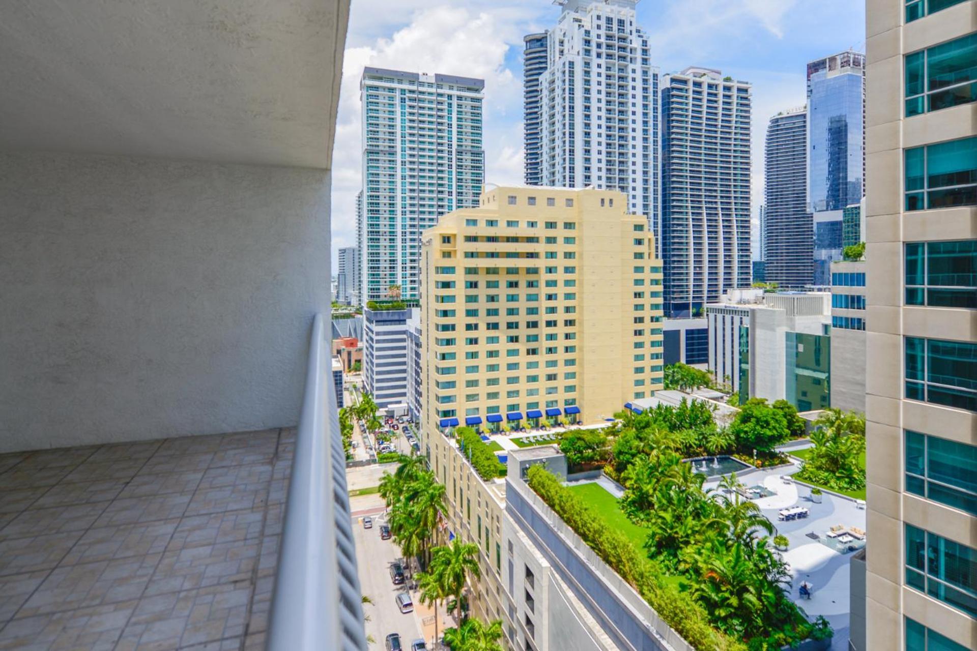 Great In Brickell Apartment *