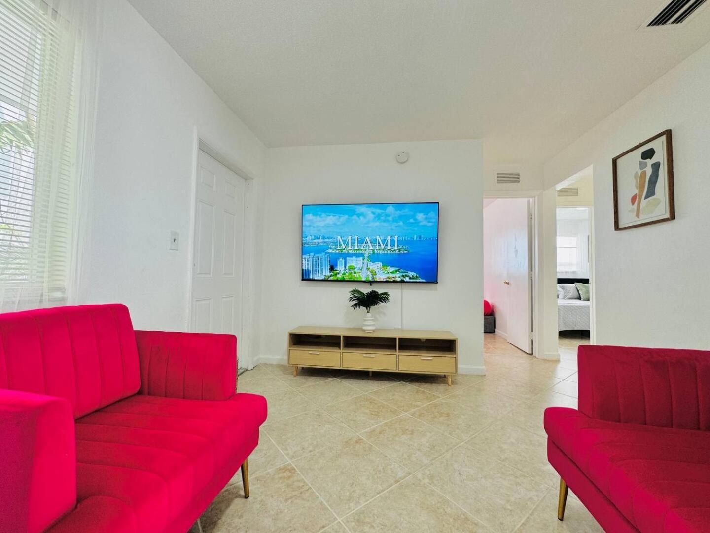 Apartment Magic Close To Skyline View Miami