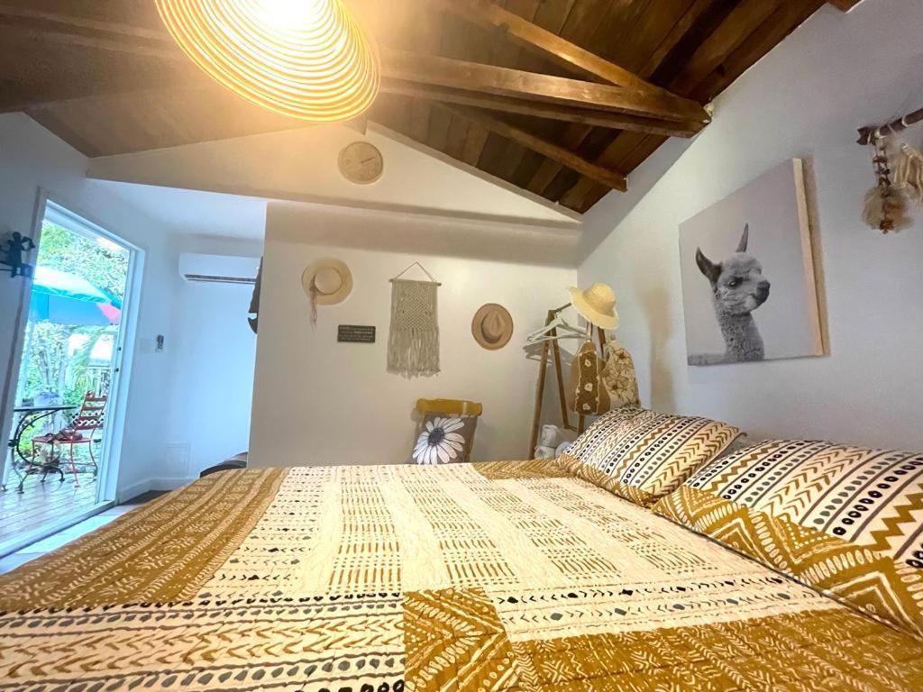 Private Steps From Calle 8 Apartment