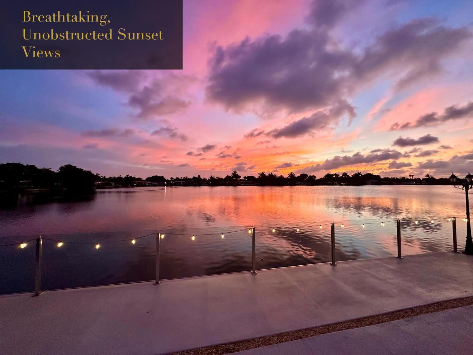 Lakefront Paradise Heated Pool 5 Beds Holiday home