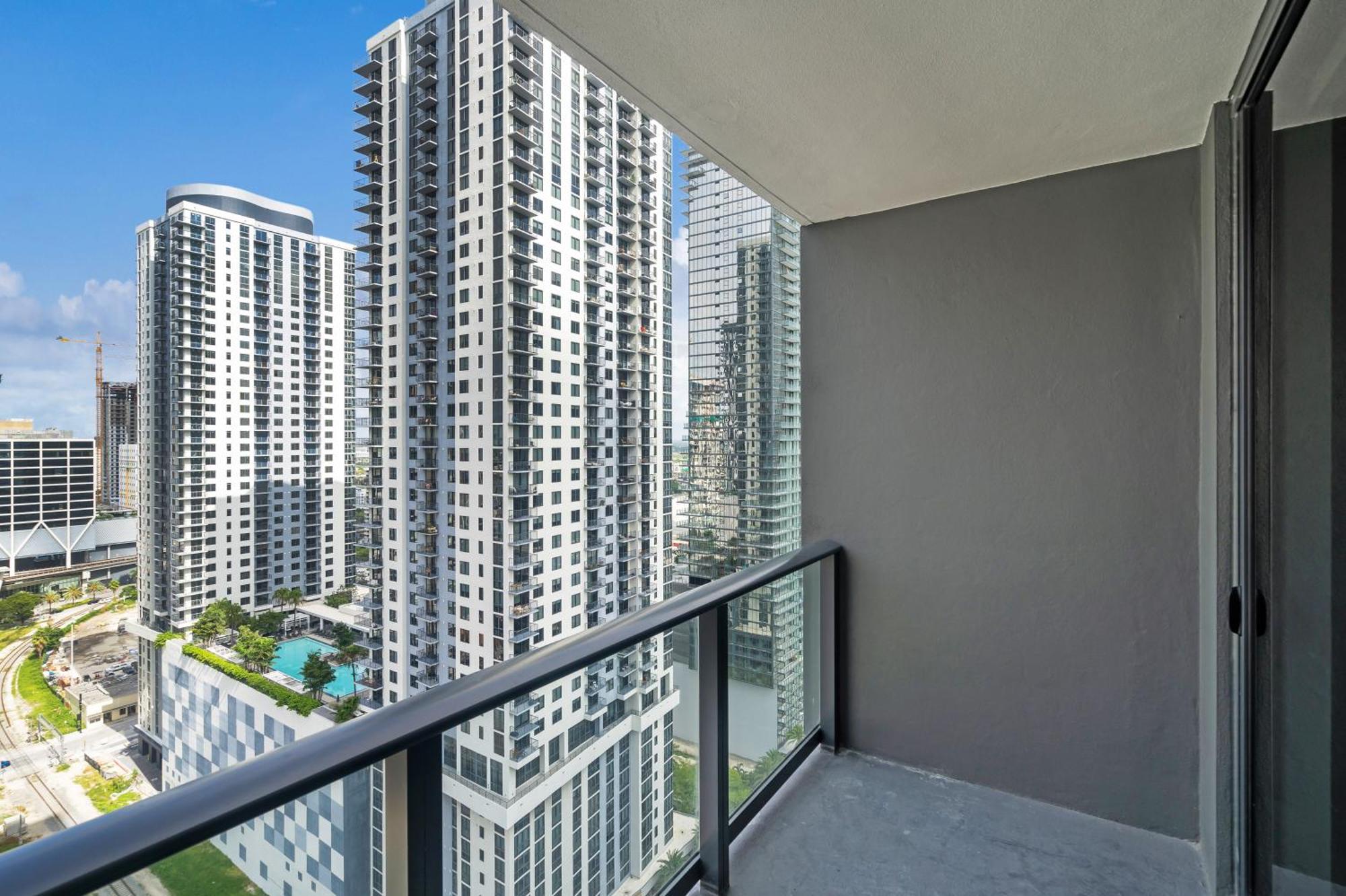 Gale Junior Double With Balcony Hotel 5*