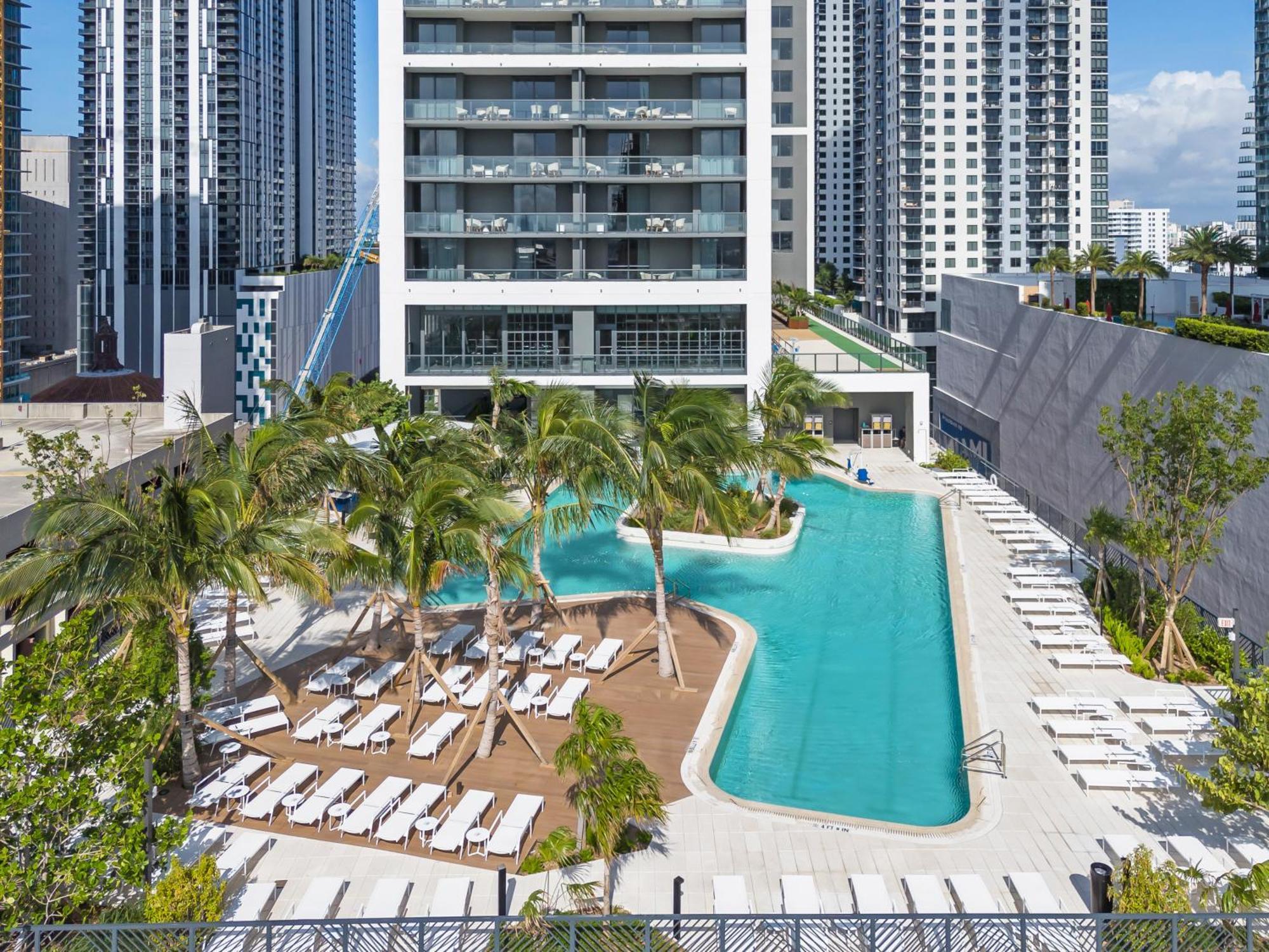 Gale Junior Double With Balcony Hotel 5*