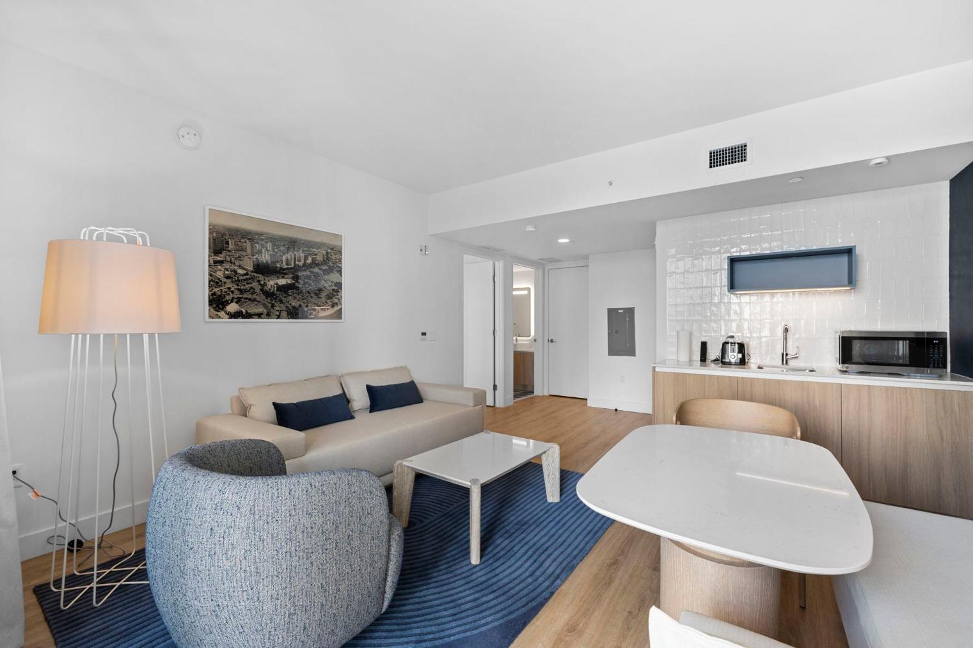Luxury With Views In Downtown * Miami