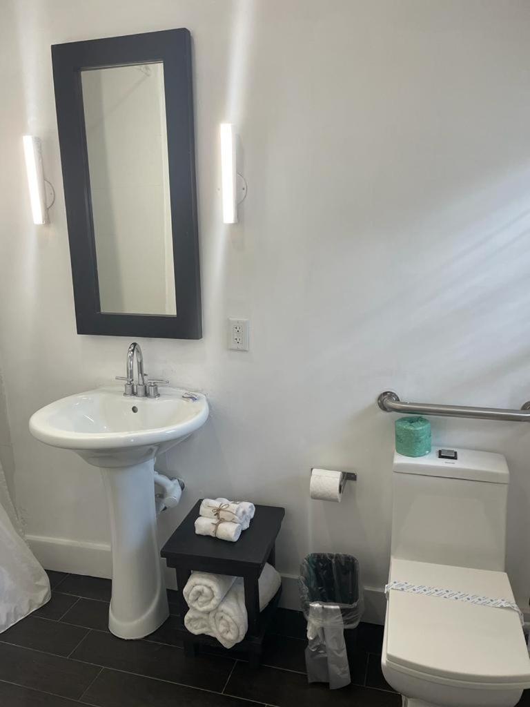 Apartment Vive Zen Queen Room