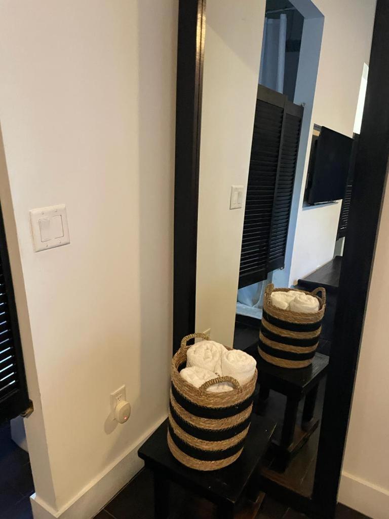 Vive Zen Queen Room Miami
