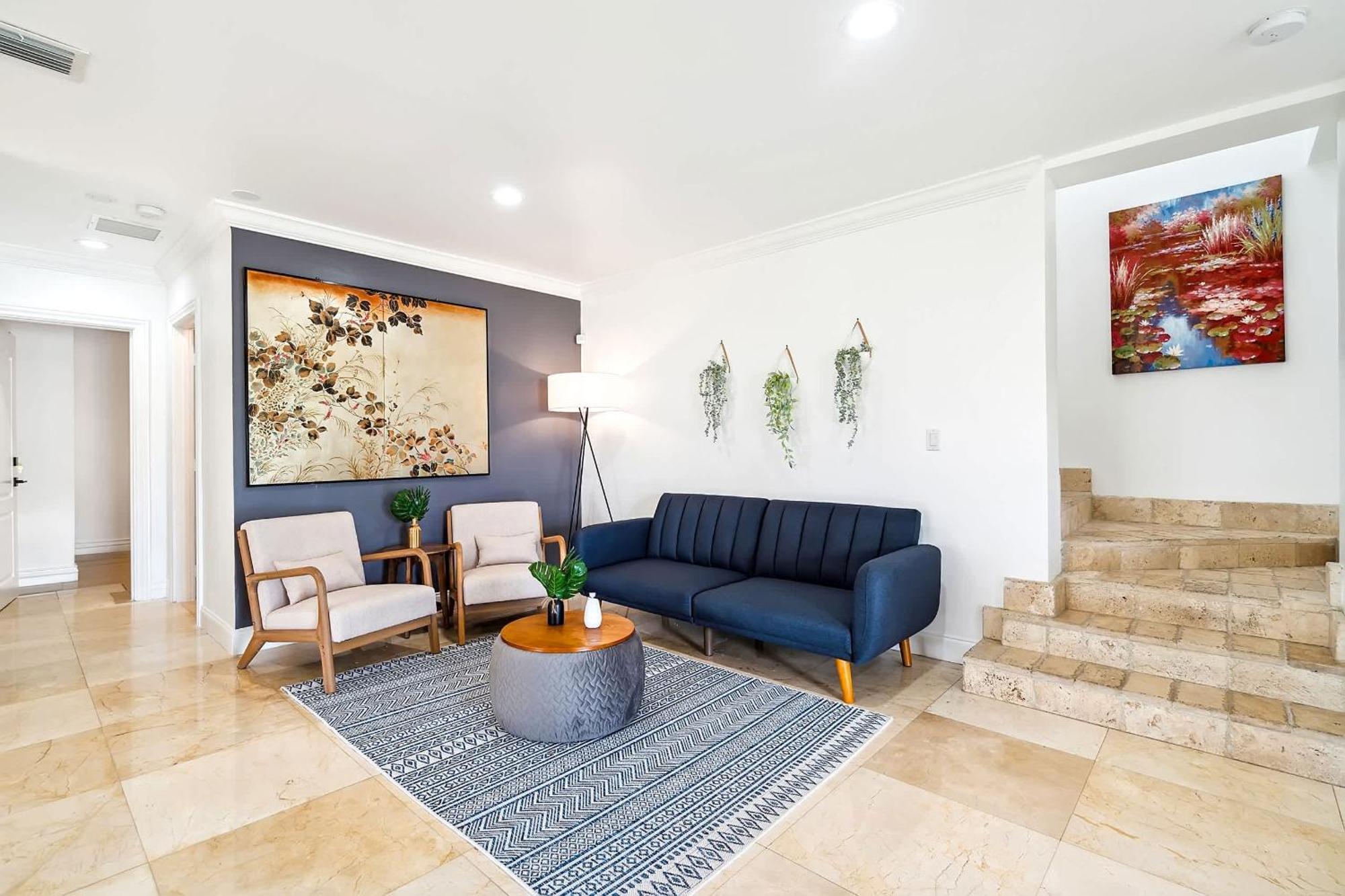 Holiday home 6-bd 3-ba Dreamy Vacation Retreat In Coral Terrace