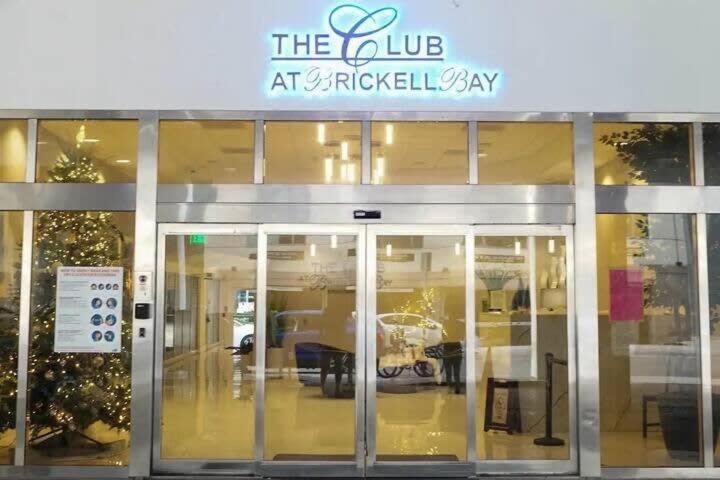 Beautiful 1 Bedroom With Modern Amenities