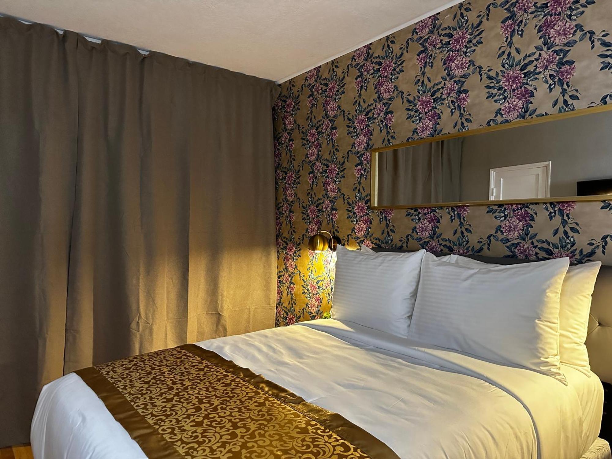Hotel Tb Downtown *