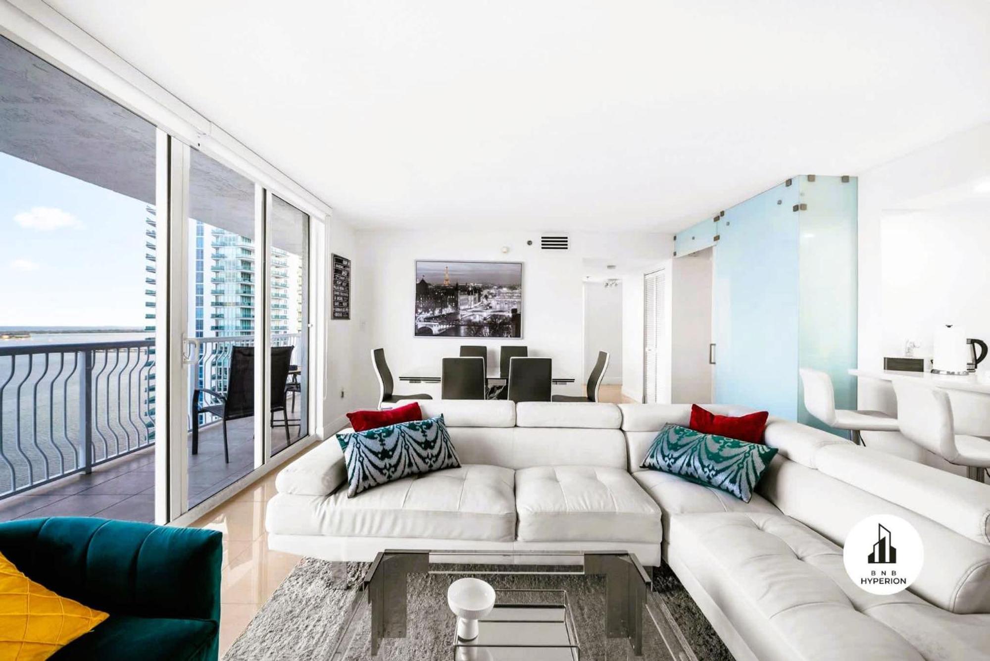 Holiday home Bnb Hyperion - Luxe 3b W City & Ocean Views *