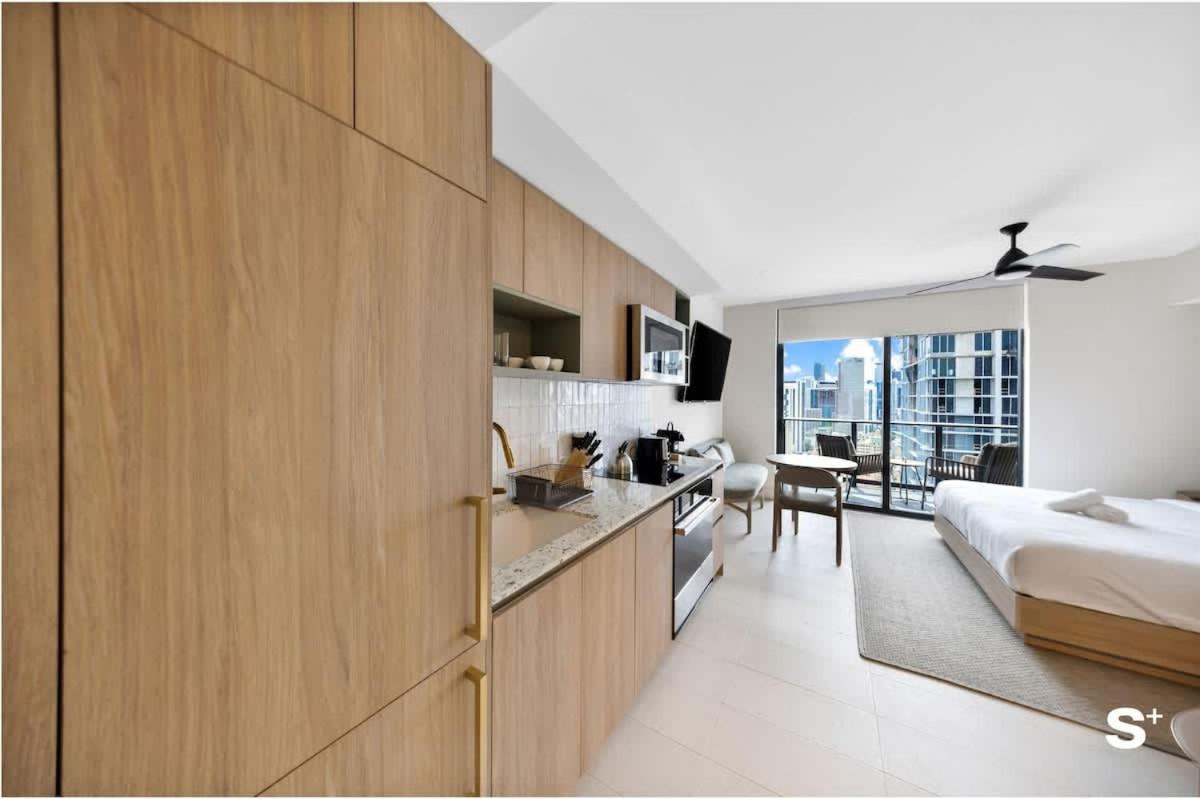 Modern In Downtown With Stunning Views * Miami