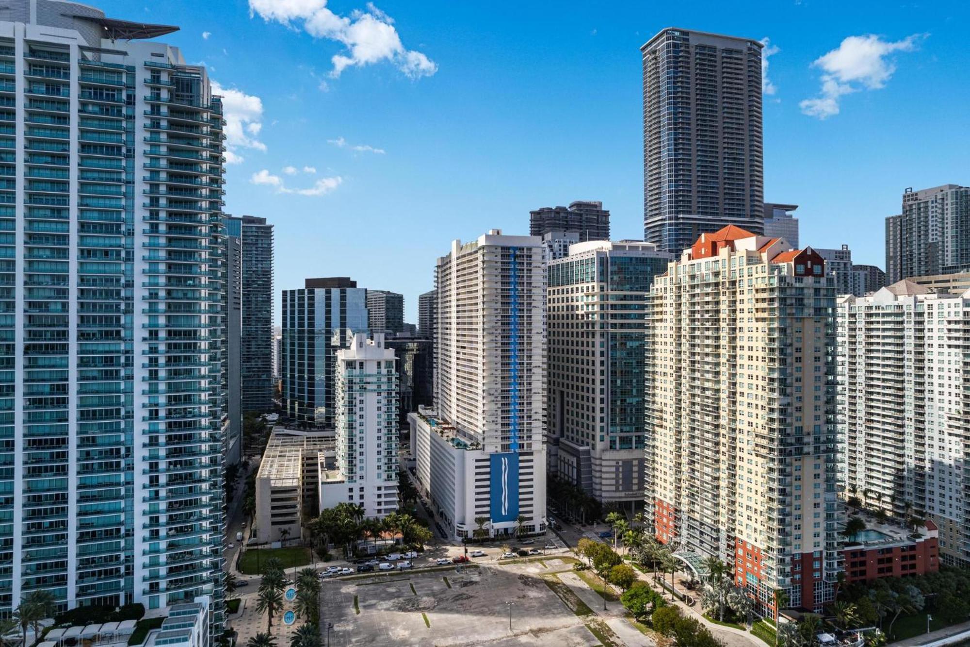 Modern Bayview In Brickell Bay Miami