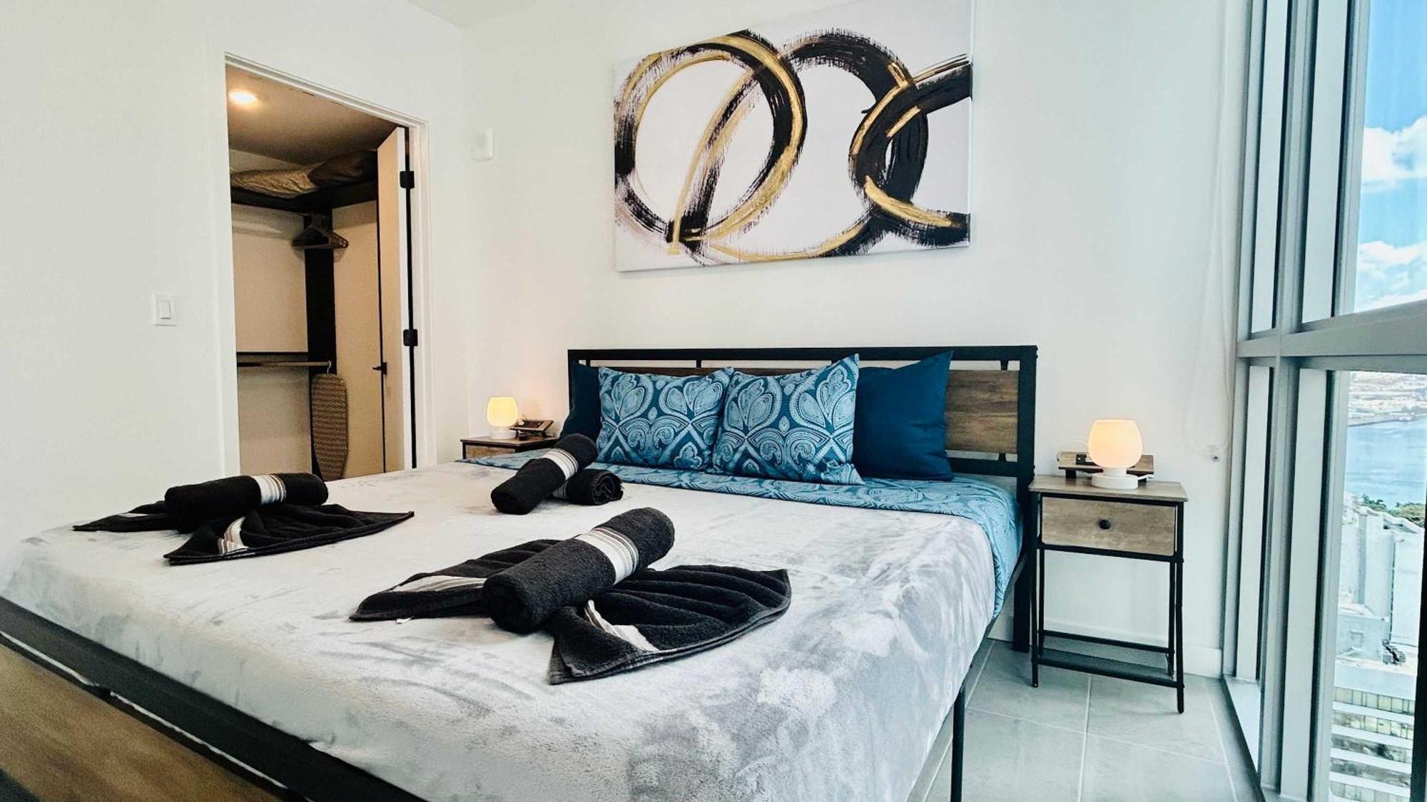 Holiday home Sky-high Oasis Heated Pool & Gym Skyline Vista Miami