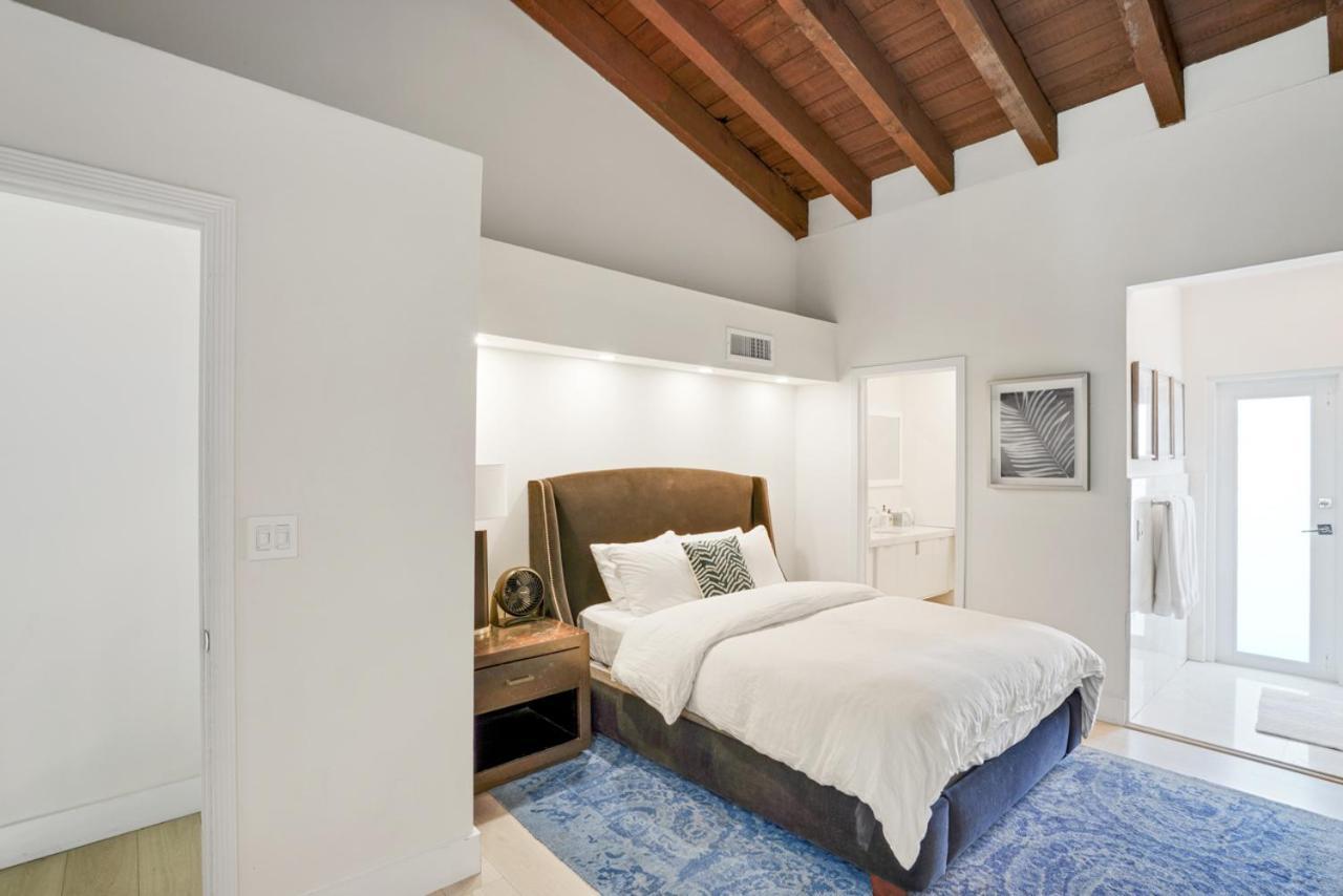 Villa Luxury Pool At St. Unit E, Pet Friendly Miami