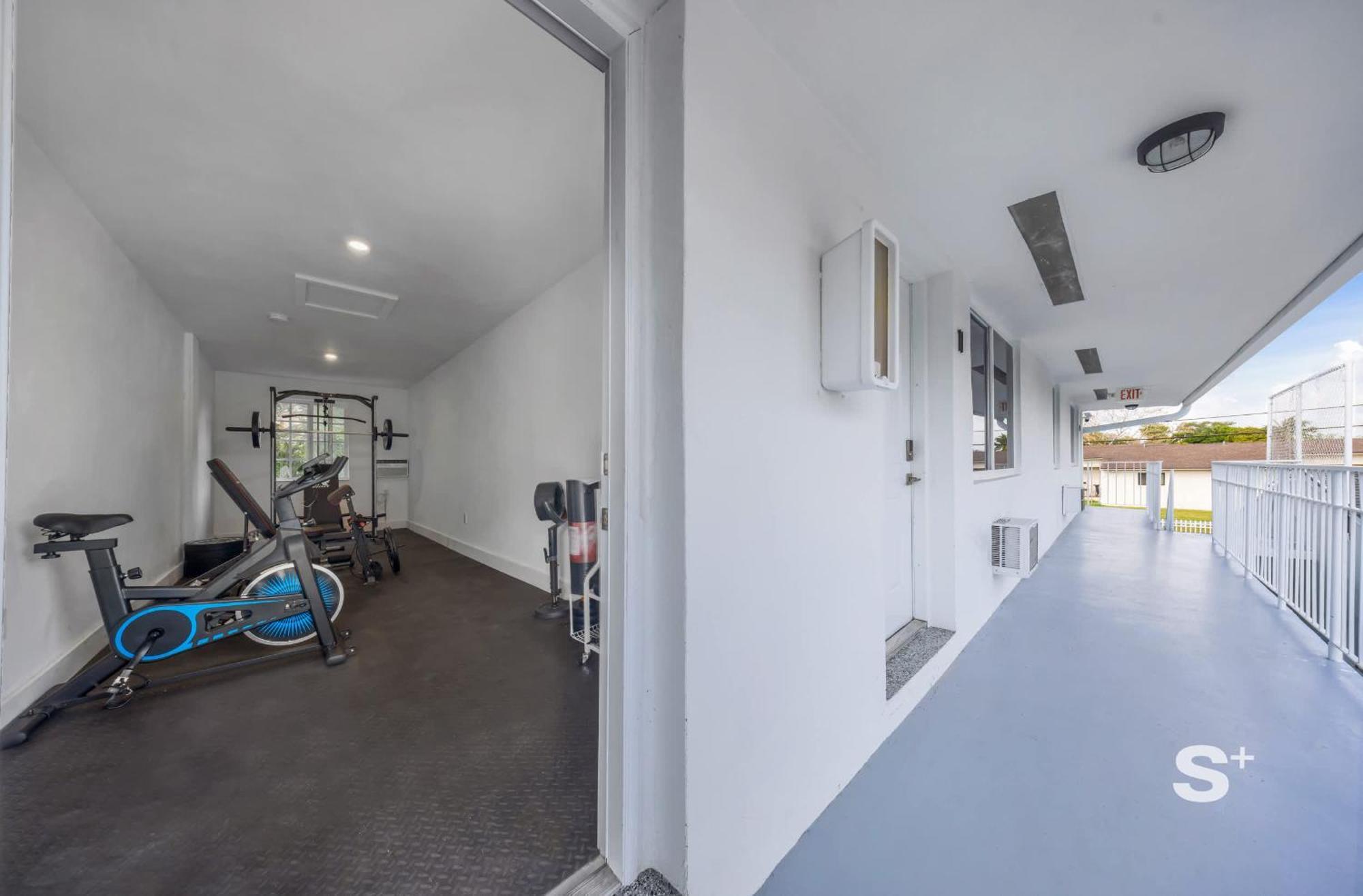Trendy 1-br In Apartment *