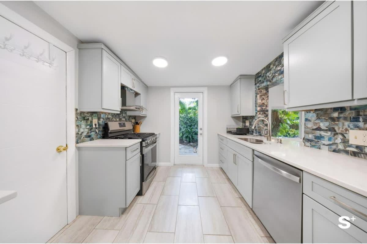 Spacious With Garden